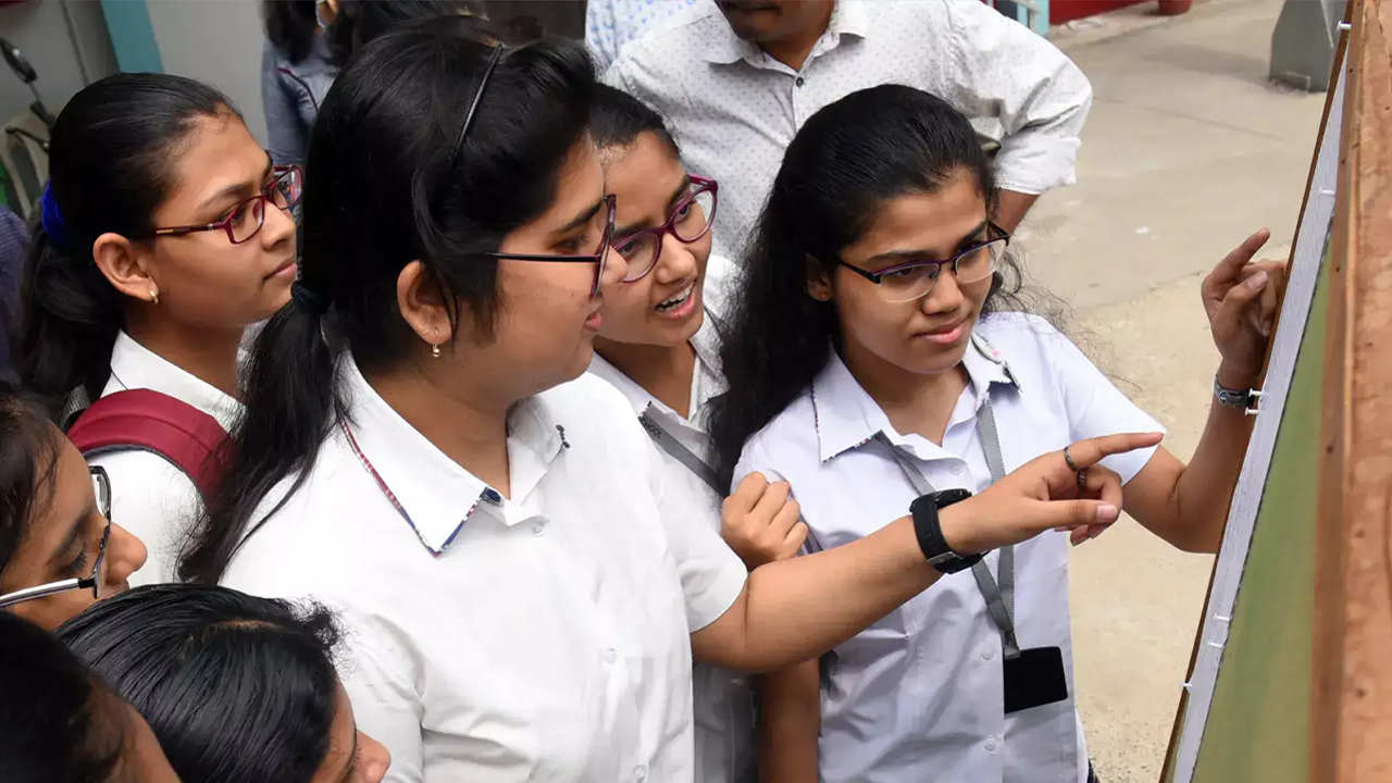 WB HS Result 2025
