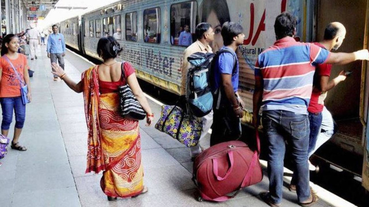 Ticket Booking Rules Change: টিকিট বুকিংয়ের ক্ষেত্রে বড় বড় মে মাস থেকে! জানুন বিস্তারিত