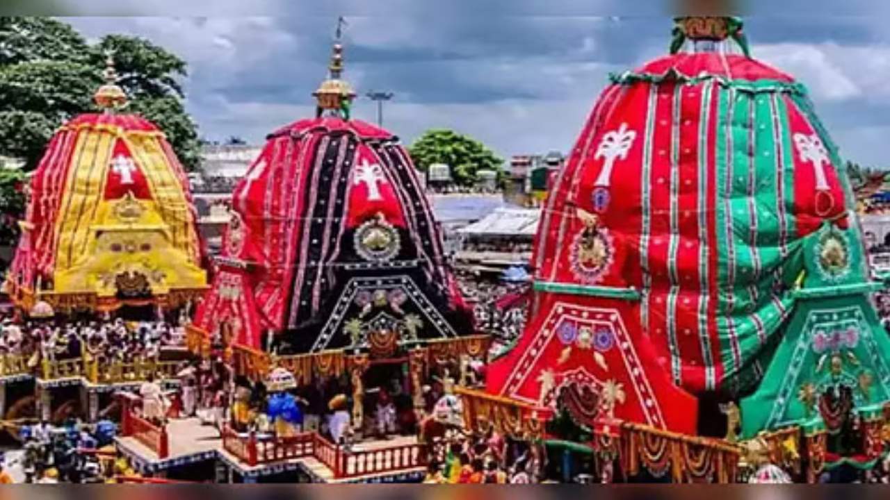 Rath Yatra 2025 : রথযাত্রায় ঠাসাঠাসি নয়! আরামে পুরী যাত্রার সুযোগ, বিশেষ ঘোষণা ইন্ডিয়ান রেলের 3 Puri Rath Yatra 2025 Special Train Booking and Crowd Management