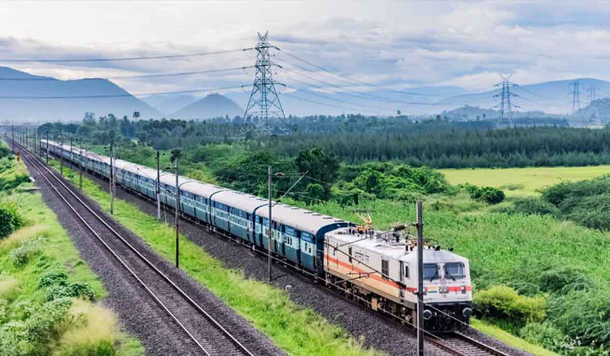 Kolkata NJP Puja Special Train 2025